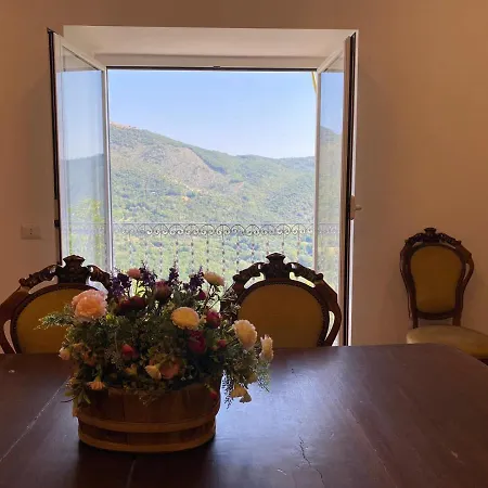 Bed & Breakfast La Cortesia